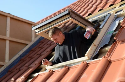 Pose de fenêtres de toit Velux à Romain